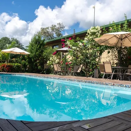 Hotel Margarita And Tour Operator Drake Bay-3