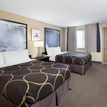 Super 8 By Wyndham Niagara Falls By The Falls-2