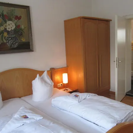 Hotel Burgwald-2