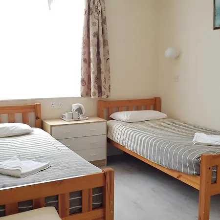 Malvern Hotel-2