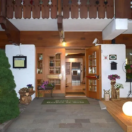 Hotel Crepes De Sela-3