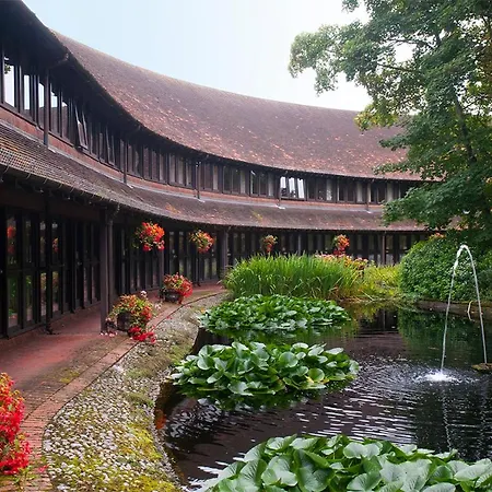 The Coach House At Missenden Abbey-2