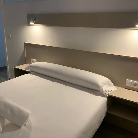 Oxford Suites Ciudad de la Coruña-3