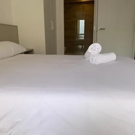 Oxford Suites Ciudad de la Coruña-2