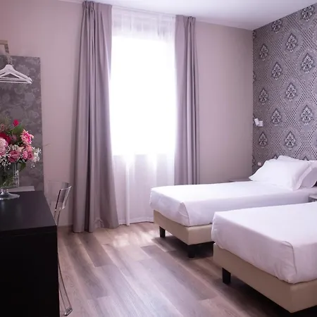 Hotel Della Rosa-2