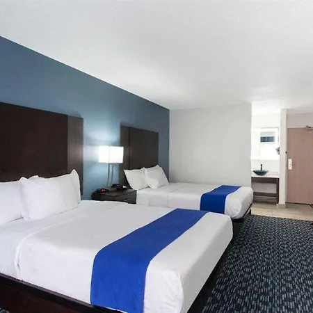 Baymont By Wyndham Charlotte University-2