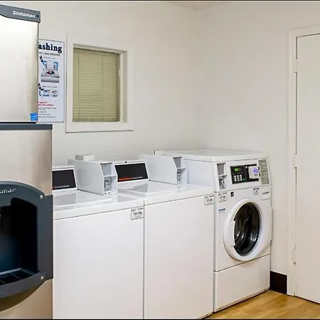 Studio Lodge - Cincinnati - Springdale-2