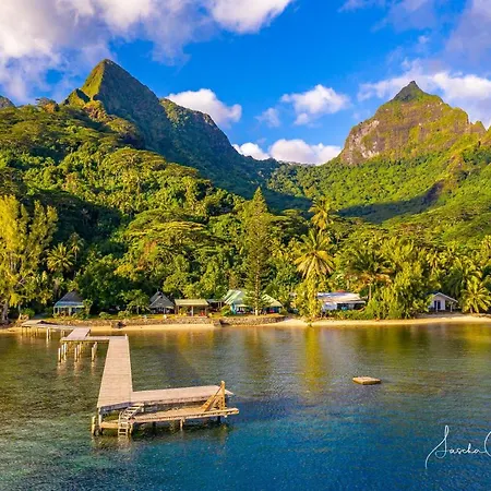 Linareva Moorea Beach Resort-2