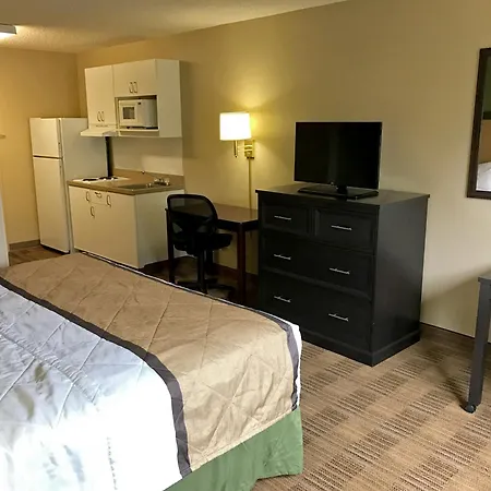 Extended Stay America Select Suites - Detroit - Farmington Hills-2