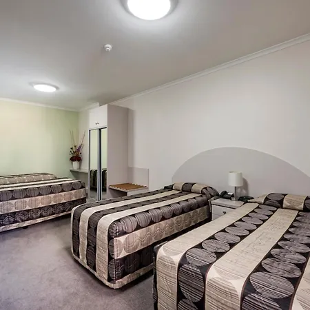 Comfort Inn & Suites Goodearth Perth-3
