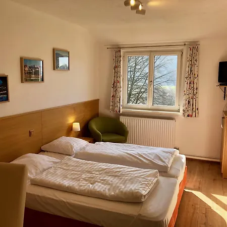 Hotel Schöne Aussicht-3