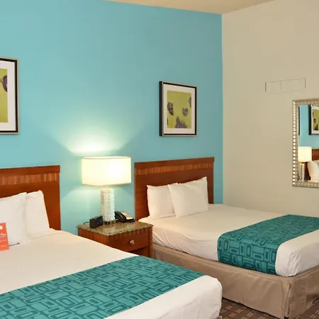 Howard Johnson By Wyndham Yuma-3