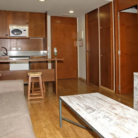 Aparthotel La Vall Blanca-2
