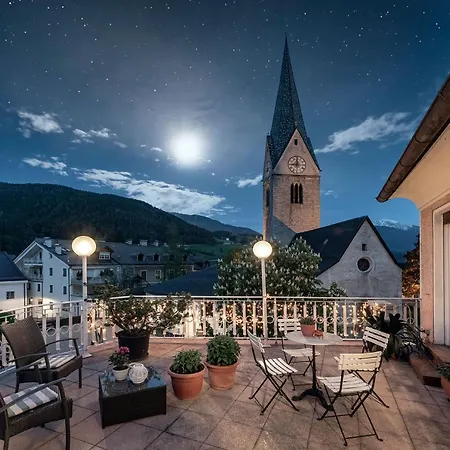Hotel Weisse Lilie - B&B-2