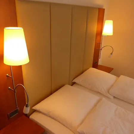Hotel Vorbach-3