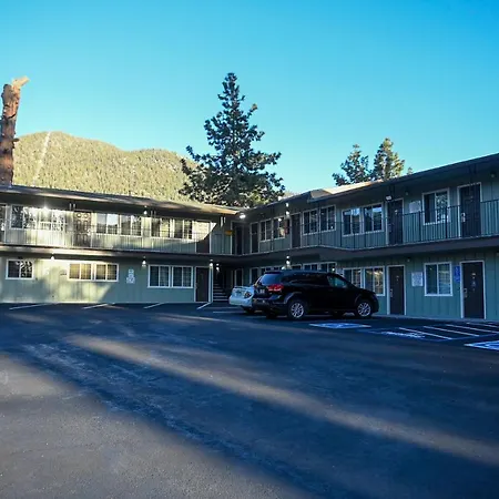 Budget Inn At The Heavenly Gondola-3