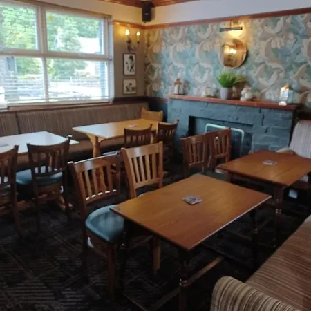 Twa Dogs Inn-3