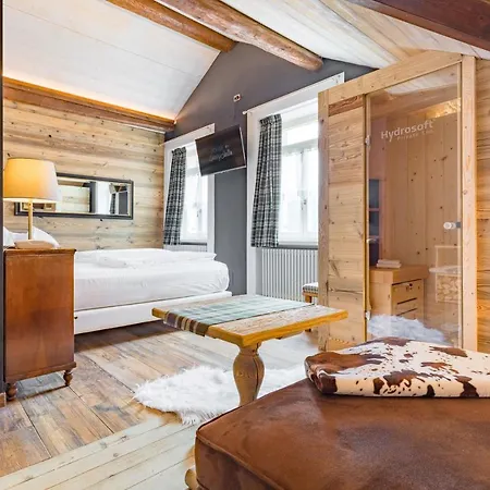 John Luxury Suites-3