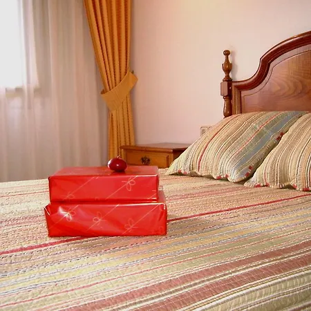Hotel Serantes-3