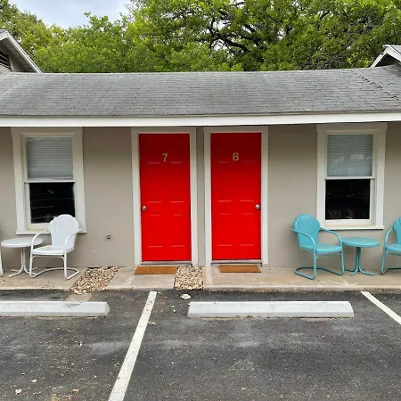Frederick Motel-3