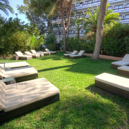 Azuline Hotel Bergantin-2