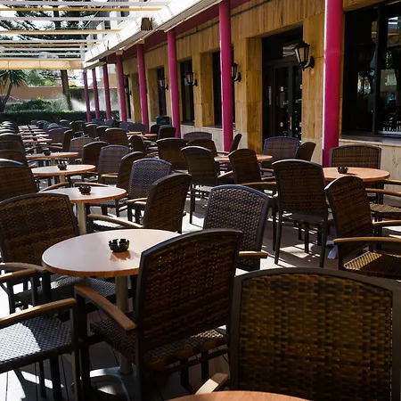 Hotel Monarque Cendrillon-3