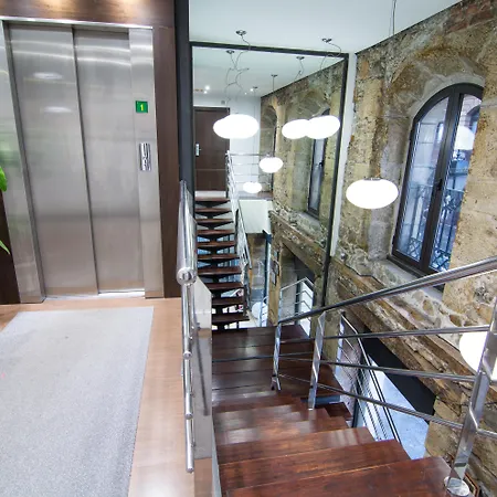 Petit Palace Arana Bilbao-3