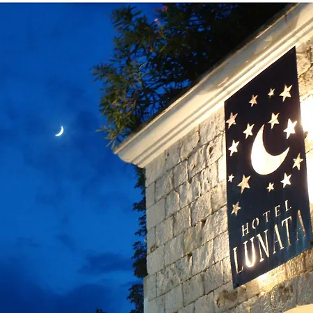 Hotel Lunata - 5Th Avenue (Adults Only)-2
