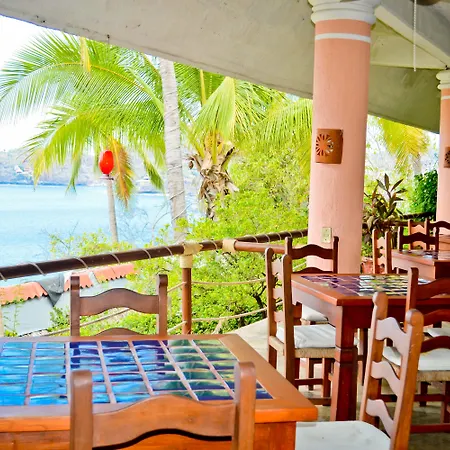 Hotel Catalina Beach Resort-3