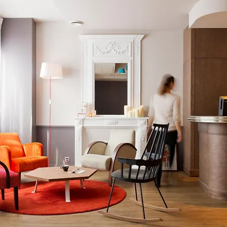 Hotel Magenta 38 By Happyculture-3