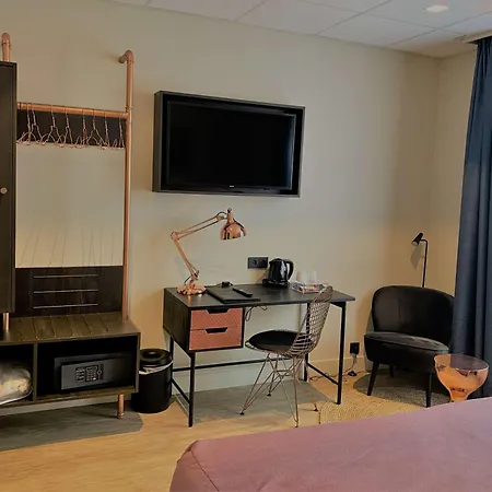 Best Western Dam Square Inn-3
