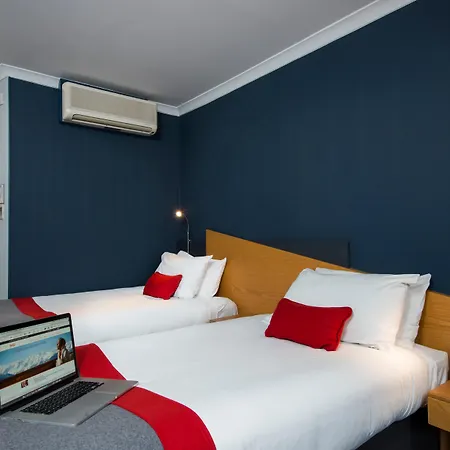 Holiday Inn Express Glasgow City Riverside By Ihg-2