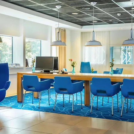 Holiday Inn Express Rotterdam - Central Station By Ihg-2