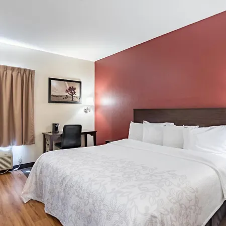 Red Roof Inn Plus+ Tempe - Phoenix Airport-2