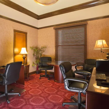Hotel Amari-3