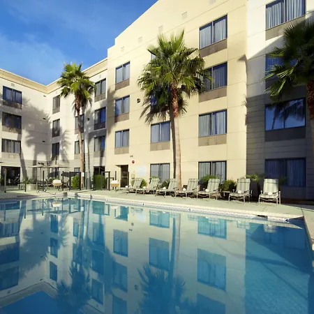 Hampton Inn Phoenix - Biltmore-3