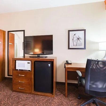 Econo Lodge Inn & Suites East Houston I-10-2