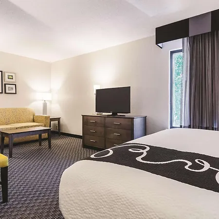 La Quinta Inn & Suites By Wyndham Myrtle Beach - N Kings Hwy-3