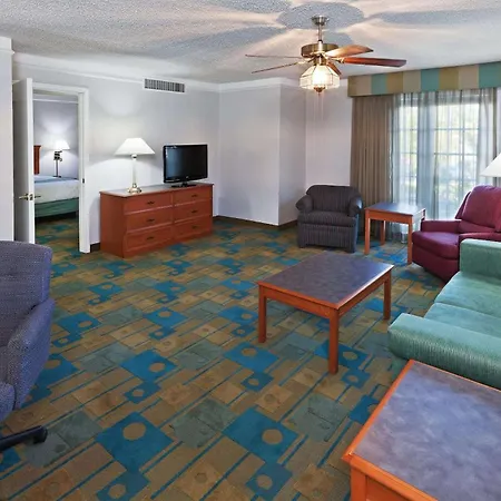 La Quinta Inn By Wyndham Austin Oltorf-3