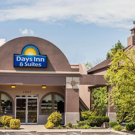Days Inn & Suites By Wyndham Lexington-2