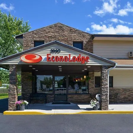 Econo Lodge Rochester I-90 & I-390-3