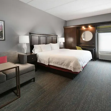 Hampton Inn & Suites Houston-Medical Center-Nrg Park-2