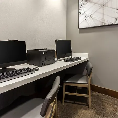 Hyatt Place Charlotte Airport Billy Graham Parkway-2