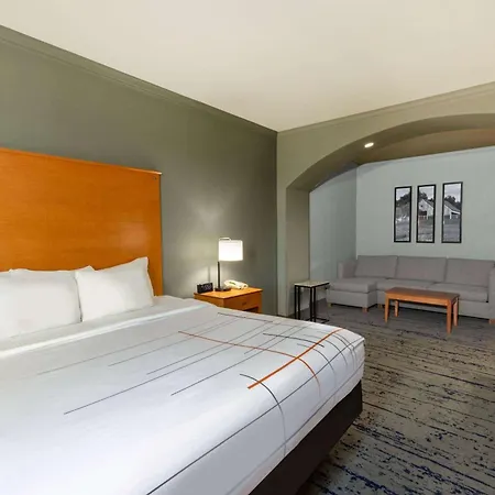 La Quinta By Wyndham Bridgeport-2