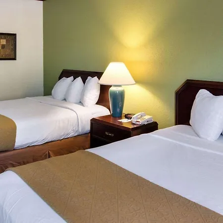 Quality Inn Shreveport Airport-2