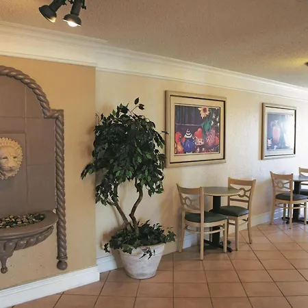 La Quinta Inn By Wyndham Clute Lake Jackson-3