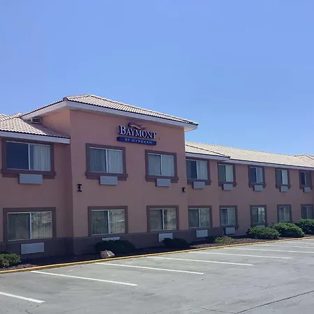 Baymont Inn & Suites By Wyndham Holbrook-3