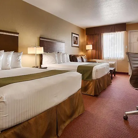 Surestay Hotel By Best Western Floresville-2