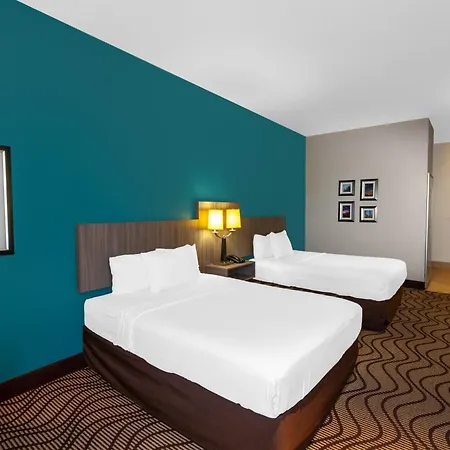 La Quinta By Wyndham Midland North-3