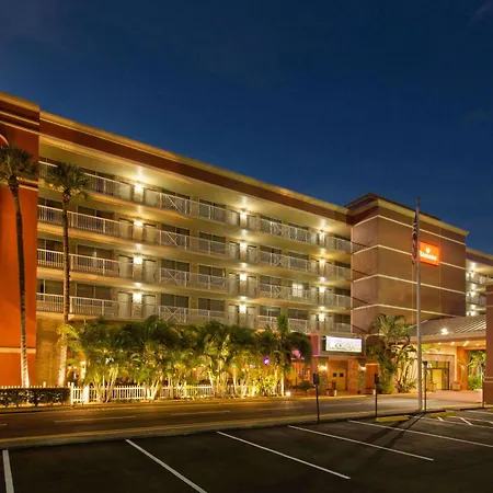 Ramada By Wyndham Tampa Westshore Airport South-3